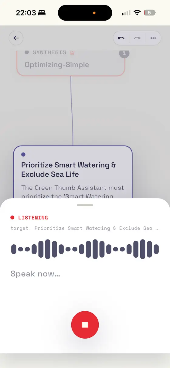 Sprachaufnahme einer Idee mit Waveform und Mikrofon-Button